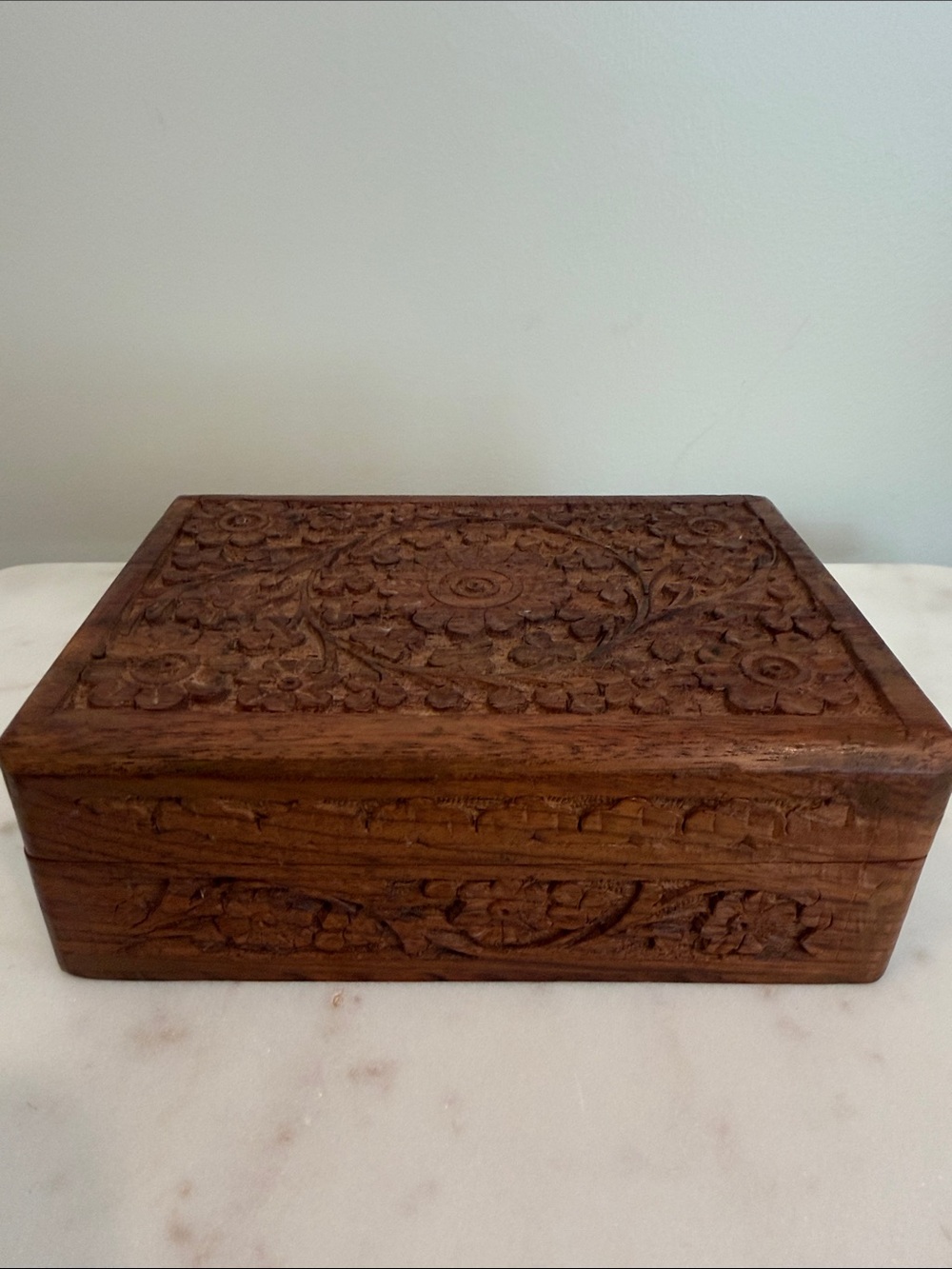 Vintage Hand-Carved Wooden Jewelry / Keepsake Box.